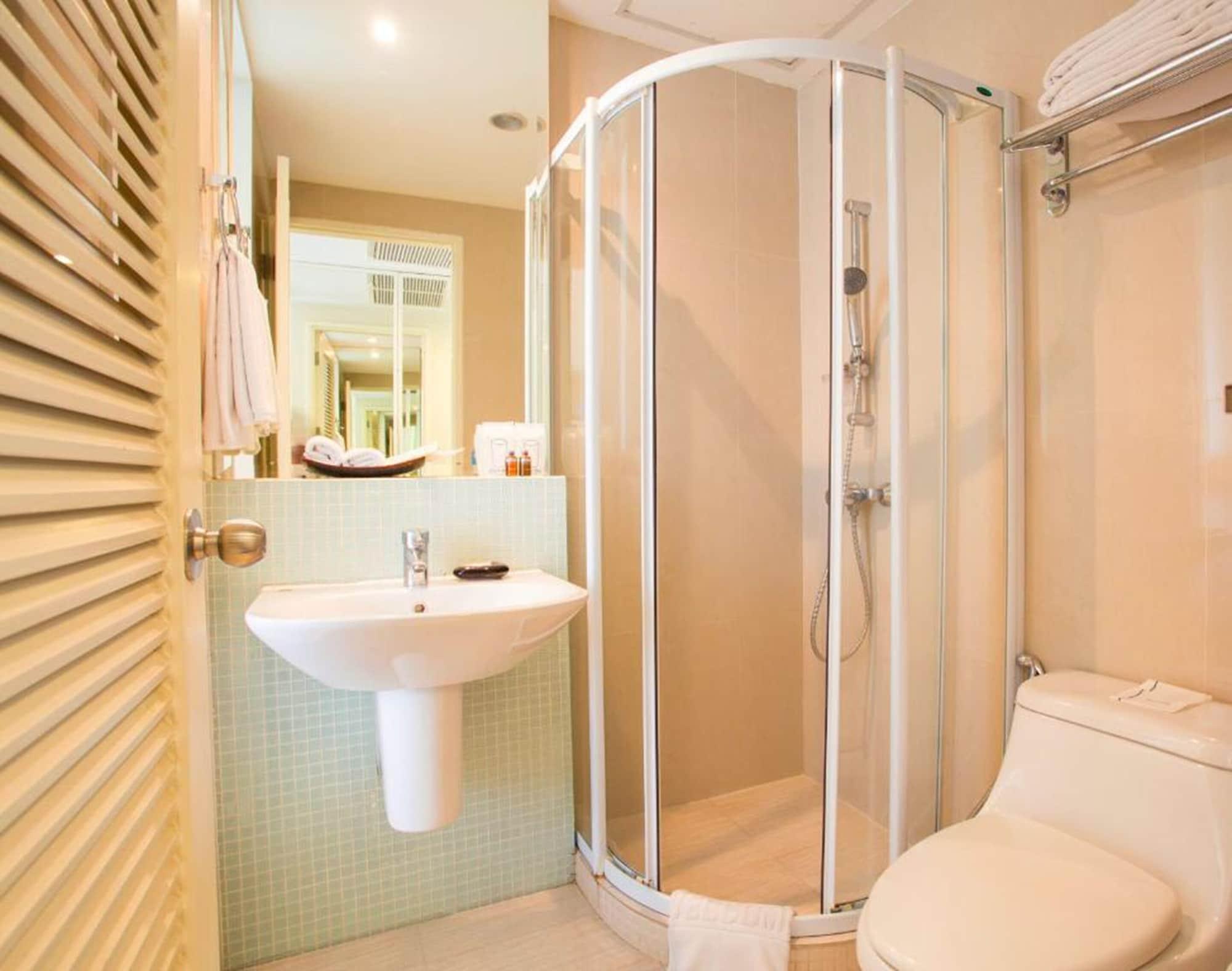 Aphrodite Inn Bangkok Eksteriør bilde
